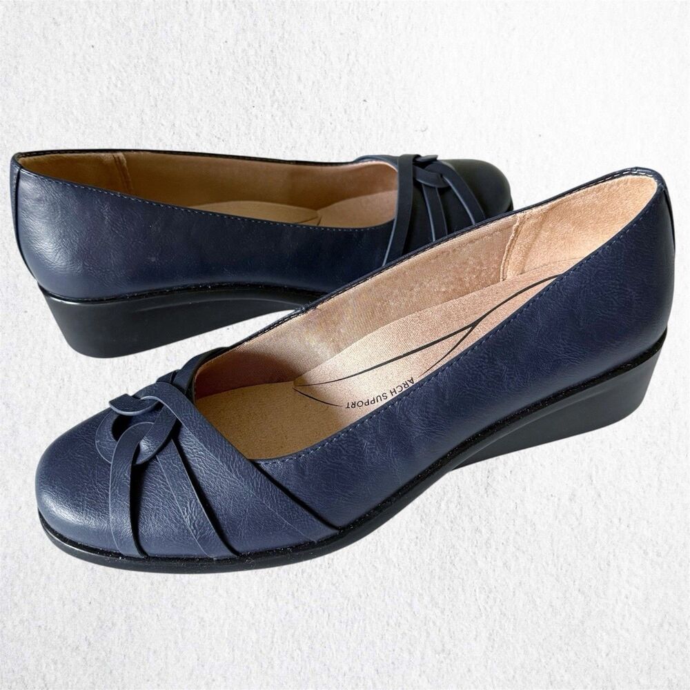 LifeStride Jorie Navy Blue 11M Low Wedge Pumps Arch Support Comfort Shoes